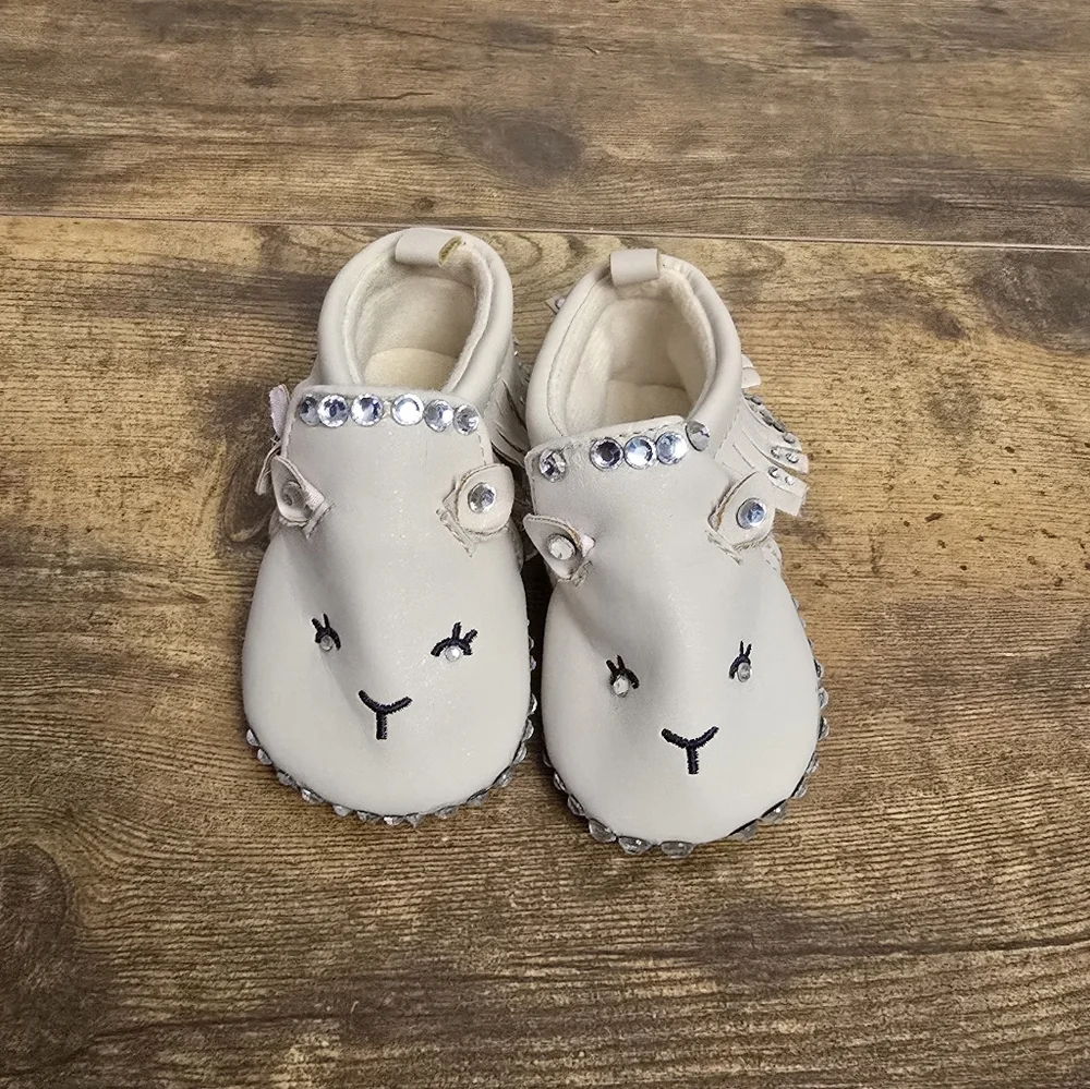 Carters Child Of Mine Cute Rhinestone Booties Size 0-3 Months